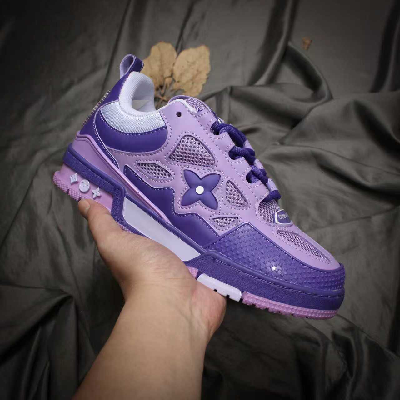 Louis Vuitton LV Violet