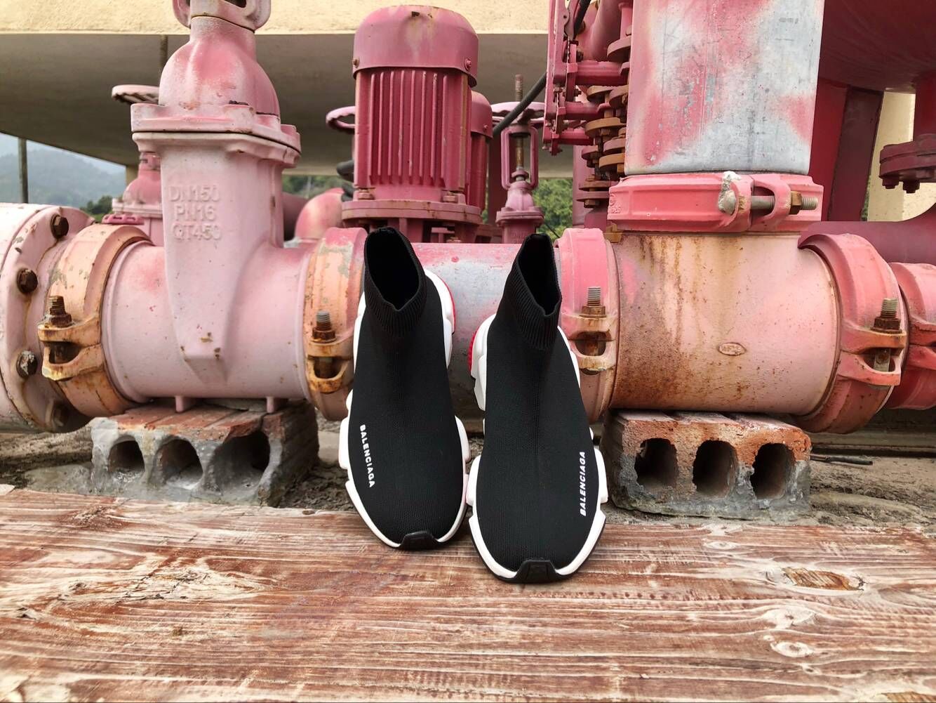 Balenciaga Speed Black and Red