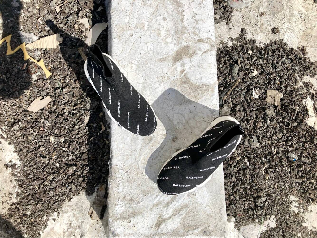 Balenciaga Speed Black Signature