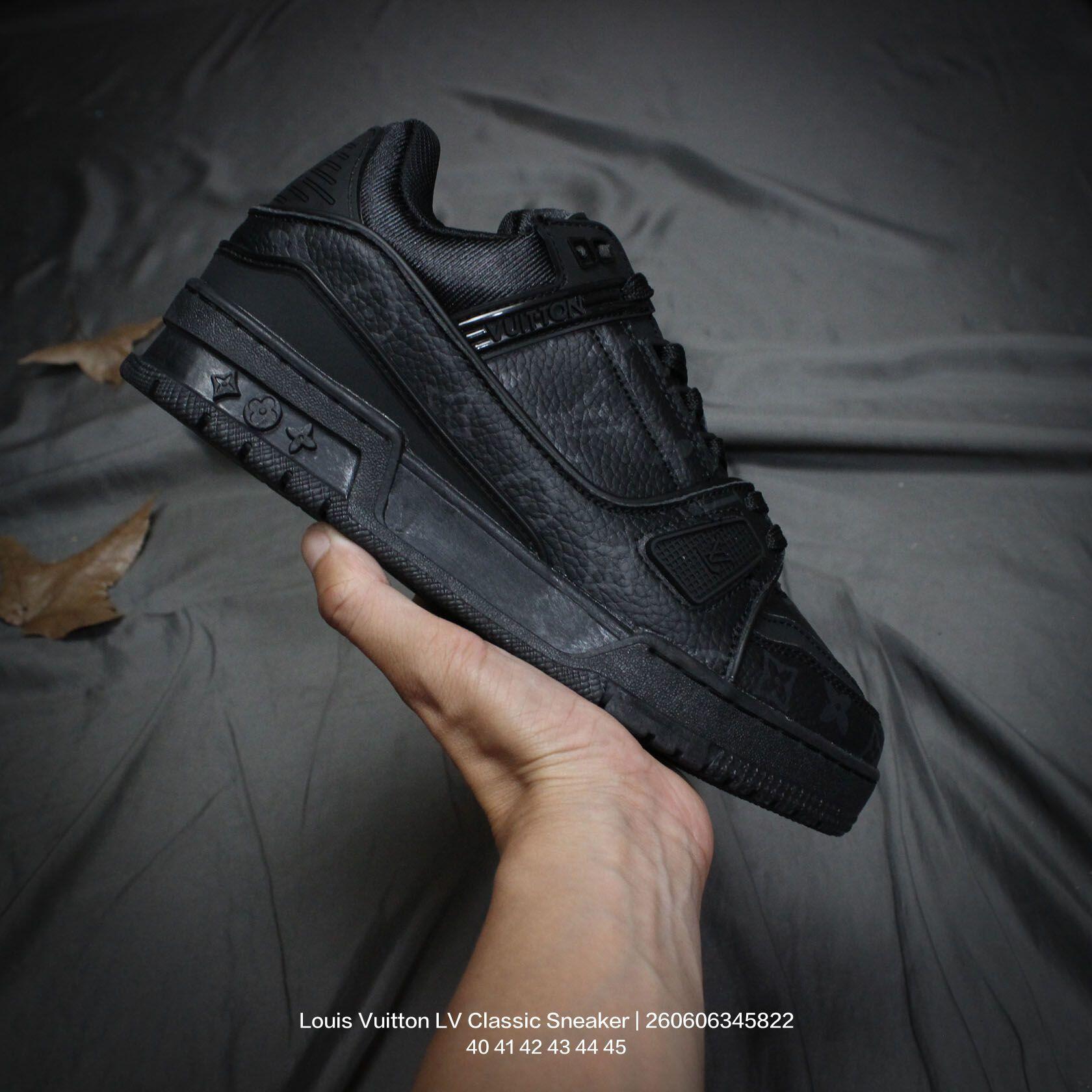 Louis Vuitton LV Trainer Black