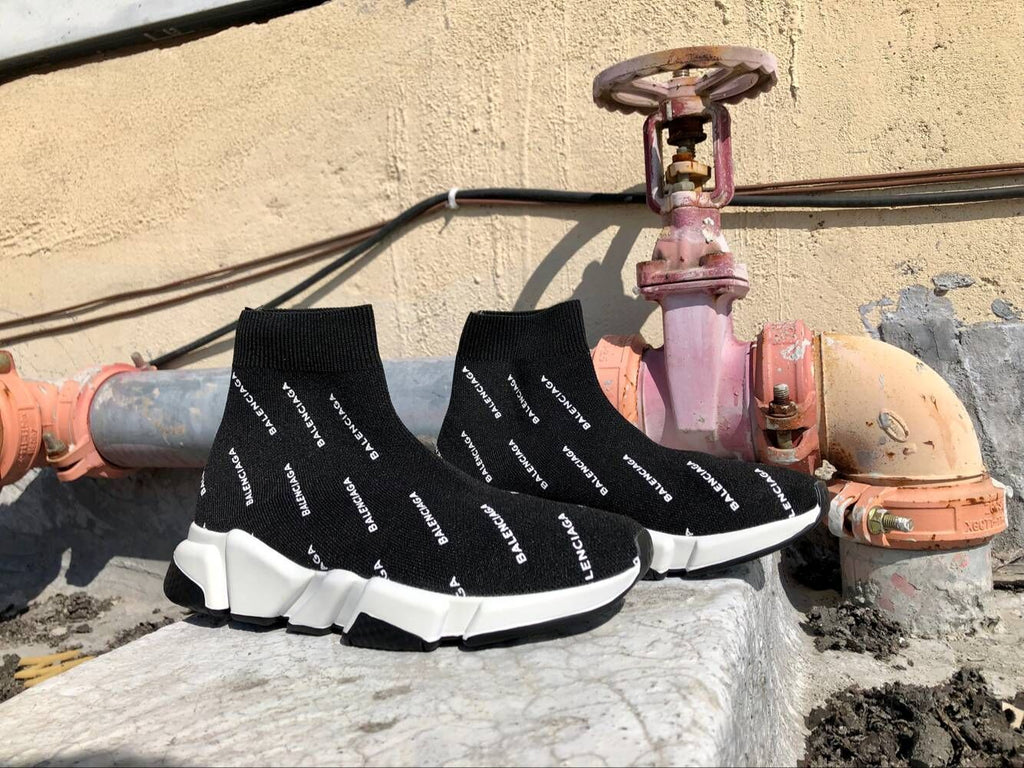 Balenciaga Speed Black Signature